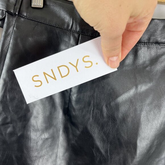 SNDYS Revolve NWT Vegan Mini Skirt Womens Size M Y2K Baddie - Picture 6 of 12